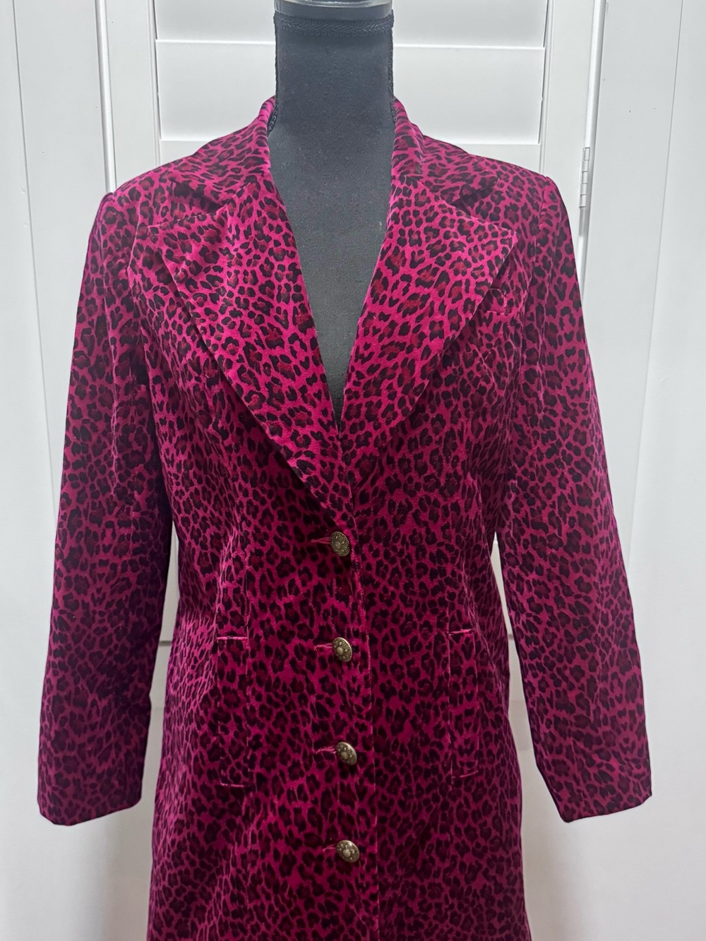 DG2 by Diane Gilman Fuchsia Pink Leopard Velvet Long Blazer